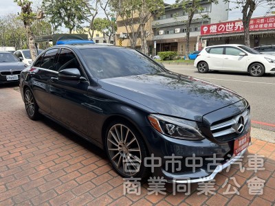 C300