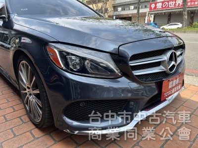 C300