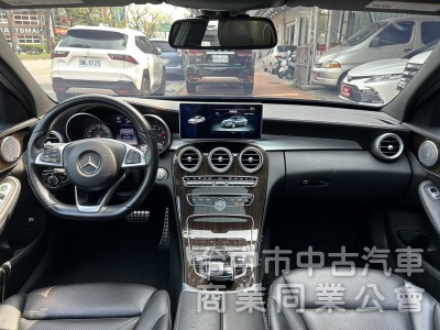 C300