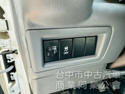 油壓尾門，一手車，原版件