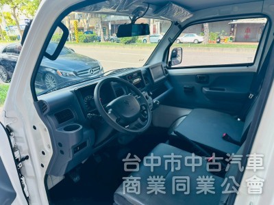 油壓尾門，一手車，原版件