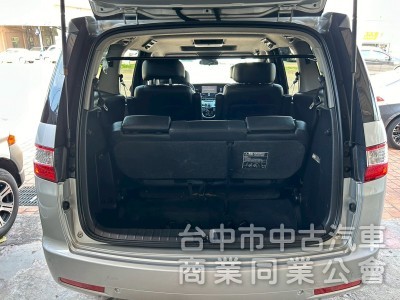 MPV 7人座