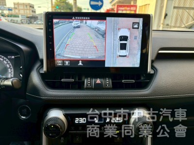 頂級旗艦版，360環景，apple carplay，原版件