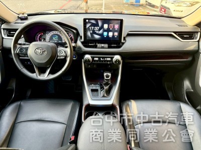 頂級旗艦版，360環景，apple carplay，原版件