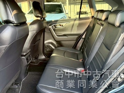 頂級旗艦版，360環景，apple carplay，原版件