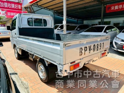低里程小貨車