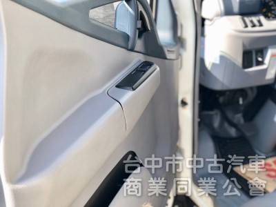 一手車！原廠保養！實跑16萬！原鈑件！載重5頓！可換貨斗！可全貸！大甲在地深耕27年老店！