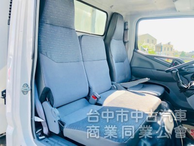 一手車！原廠保養！實跑16萬！原鈑件！載重5頓！可換貨斗！可全貸！大甲在地深耕27年老店！