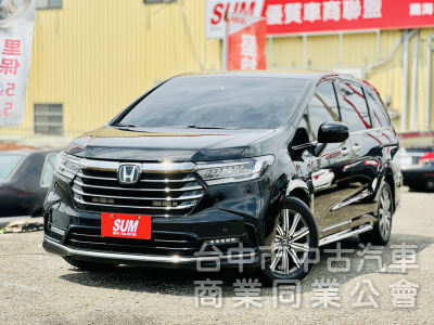 末代大改款！原廠保養！ACC跟車 電動側滑門 CarPlay 車道維持 LED頭燈！原鈑件！可全貸！大甲在地30年老店！