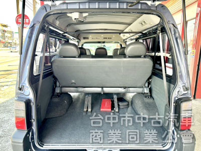 新入庫～自排！8人座！原廠保養！定速 盲點 雙安 循跡！可全貸！售後原廠保固！大甲在地深耕30年老店！