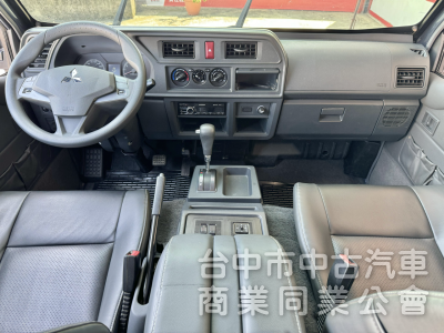 新入庫～自排！8人座！原廠保養！定速 盲點 雙安 循跡！可全貸！售後原廠保固！大甲在地深耕30年老店！