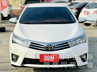 15年式豪華版！一手車！里程僅10萬公里！定速 恆溫 藍芽 數位電視 倒車顯影 原鈑件！可全貸！大甲在地深耕30年老店！
