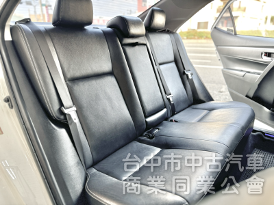 15年式豪華版！一手車！里程僅10萬公里！定速 恆溫 藍芽 數位電視 倒車顯影 原鈑件！可全貸！大甲在地深耕30年老店！