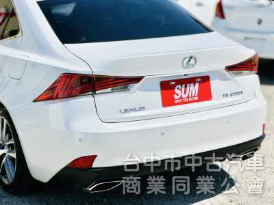 小改款！ACC跟車！原廠保養！雙電動加熱椅 導航 數位電視！年均僅跑1.3萬公里！原鈑件！可全貸！大甲在地30年老店！