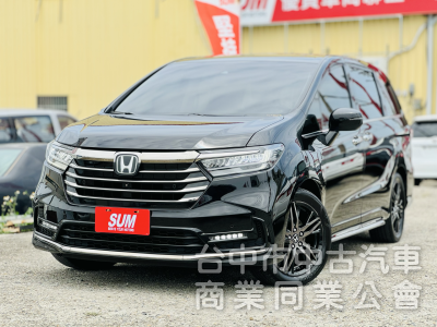 末代大改款！登峰版！ACC跟車 盲點 雙電動側滑門 電尾門 360環景 CarPlay 車道維持 LED頭燈！原鈑件！