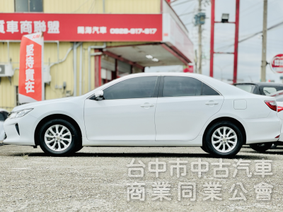 一手車！省油！大空間！無線CarPlay 倒車影像 衛星導航 數位電視 藍芽！原鈑件！可全貸！台中在地深耕30年老店！