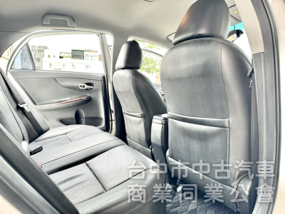 小改款！七速變速箱！一手車！家庭省油代步車！定速！恆溫！安全氣囊！原鈑件！可全貸！台中在地深耕30年老店！