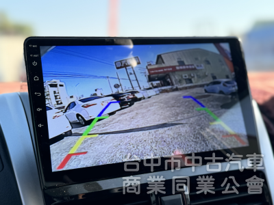 一手車！16年式！大鴨！代步神車！倒車顯影 雙安全氣囊 AppleCarPlay 衛星導航！可全貸！台中在地30年老店！
