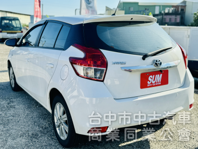 一手車！16年式！大鴨！代步神車！倒車顯影 雙安全氣囊 AppleCarPlay 衛星導航！可全貸！台中在地30年老店！