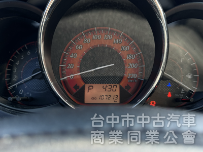 一手車！16年式！大鴨！代步神車！倒車顯影 雙安全氣囊 AppleCarPlay 衛星導航！可全貸！台中在地30年老店！