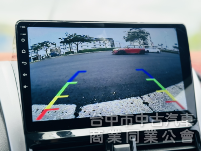 一手車！16年式！大鴨！代步神車！倒車顯影 雙安全氣囊 AppleCarPlay 衛星導航！可全貸！台中在地30年老店！