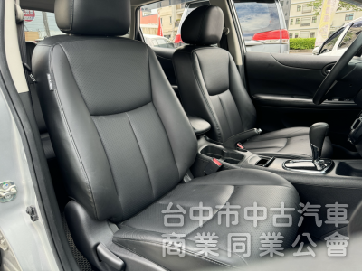低里程！僅跑4萬！小車大空間！6氣囊！藍芽影音 倒車顯影 前後紀錄！後座出風口！原鈑件！可全貸！台中在地深耕30年老店！