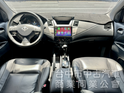 旗艦版！一手車！僅跑5萬！數位儀表 盲點 定速 後座出風口 無線CarPlay！原鈑件！可全貸！大甲在地30年老店！