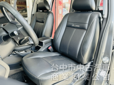 旗艦版！一手車！僅跑5萬！數位儀表 盲點 定速 後座出風口 無線CarPlay！原鈑件！可全貸！大甲在地30年老店！