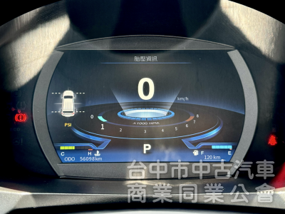 旗艦版！一手車！僅跑5萬！數位儀表 盲點 定速 後座出風口 無線CarPlay！原鈑件！可全貸！大甲在地30年老店！