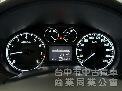 一手車！SR特式版！I-KEY 恆溫 AppleCarPlay 倒車顯影 抬頭顯示！原廠空力套件！原鈑件！