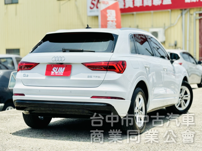 一手車！僅跑3萬！原廠保養！新車保固中！ACC跟車 盲點 環景 腳踢尾門 CarPlay！原鈑件！台中在地30年老店！