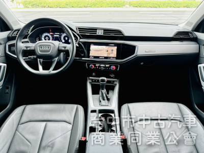 一手車！僅跑3萬！原廠保養！新車保固中！ACC跟車 盲點 環景 腳踢尾門 CarPlay！原鈑件！台中在地30年老店！