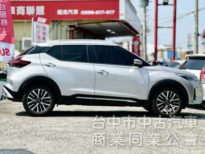 旗艦版！僅跑3萬！新車保固！環景 ACC跟車 盲點 恆溫 CarPaly 車道偏移！原鈑件！可全貸！台中在地30年老店！