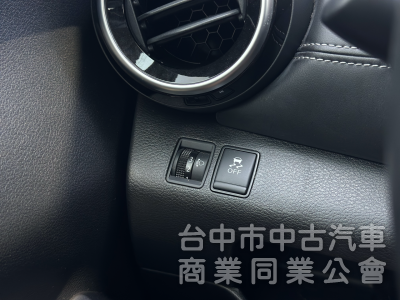 旗艦版！僅跑3萬！新車保固！環景 ACC跟車 盲點 恆溫 CarPaly 車道偏移！原鈑件！可全貸！台中在地30年老店！