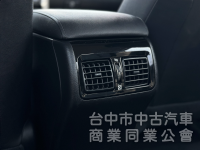 省油！大空間！原廠保養 CarPlay 倒車影像 衛星導航 藍芽！原鈑件！可全貸！台中在地深耕30年老店！