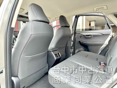 搶先看～曜黑版！全速域ACC跟車！F Sport空力套件！盲點 CarPlay 9氣囊！原鈑！可全貸！台中在地30年老店