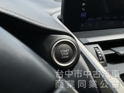搶先看～曜黑版！全速域ACC跟車！F Sport空力套件！盲點 CarPlay 9氣囊！原鈑！可全貸！台中在地30年老店