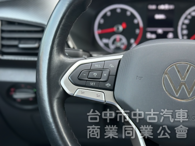 搶先看～新車保固中！原廠保養！ACC跟車 無線充電 CarPlay 雙區恆溫！原鈑件！可全貸！台中在地30年老店！