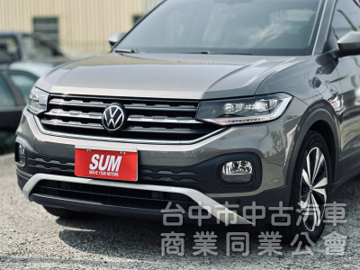 搶先看～新車保固中！原廠保養！ACC跟車 無線充電 CarPlay 雙區恆溫！原鈑件！可全貸！台中在地30年老店！