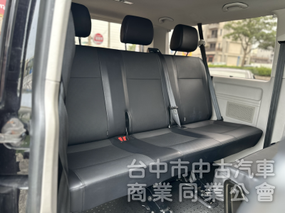 搶先看～長軸！僅跑9萬！九人座！定速 三區恆溫 藍芽 倒車影像 後座遮陽簾！可全貸！售後全省保固！台中在地30年老店！