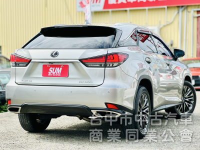 曜黑限量版！僅跑3萬！新車保固！ACC跟車 盲點 通風椅 電尾門 CarPlay！原鈑件！可全貸！台中在地深耕30年老店