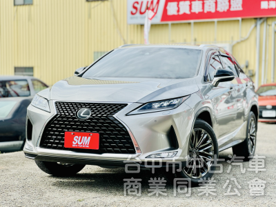 曜黑限量版！僅跑3萬！新車保固！ACC跟車 盲點 通風椅 電尾門 CarPlay！原鈑件！可全貸！台中在地深耕30年老店