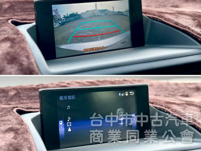 僅跑3萬！末代改款！18年式！油電小掀背！ACC跟車！10安！記憶電動椅！車道偏移！原鈑件！可全貸！大甲在地30年老店！