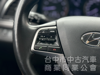 搶先看！一手車！豪華版！六安！定速！無線CarPlay！前後記錄器！後座出風口！原鈑件！可全貸！台中在地深耕30年老店！