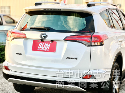 搶先看！一手車！原廠保養！360環景！腳踢尾門！無線CarPlay！LED頭燈！定速！前後紀錄器！原鈑件！可全貸！