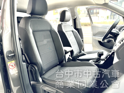 原廠保養！ACC跟車！盲點！數位儀表！CarPlay！自動停車！可全貸！售後保固！台中在地深耕30年老店！