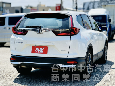 搶先看！5.5代小改款！ACC跟車 無線CarPlay 車道維持！原鈑件！可全貸！兩年5萬公里保固！台中在地30年老店！