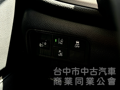 搶先看！5.5代小改款！ACC跟車 無線CarPlay 車道維持！原鈑件！可全貸！兩年5萬公里保固！台中在地30年老店！