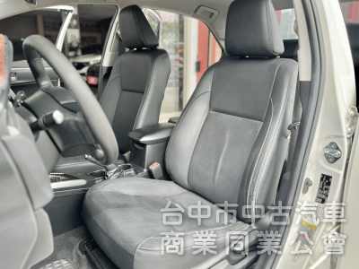一手車！Safety+！免鑰匙 摸門 定速 恆溫 藍芽 導航 數位電視 抬頭顯示！可全貸！售後保固！台中在地30年老店！