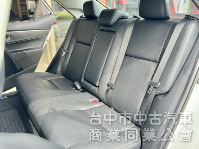 一手車！Safety+！免鑰匙 摸門 定速 恆溫 藍芽 導航 數位電視 抬頭顯示！可全貸！售後保固！台中在地30年老店！